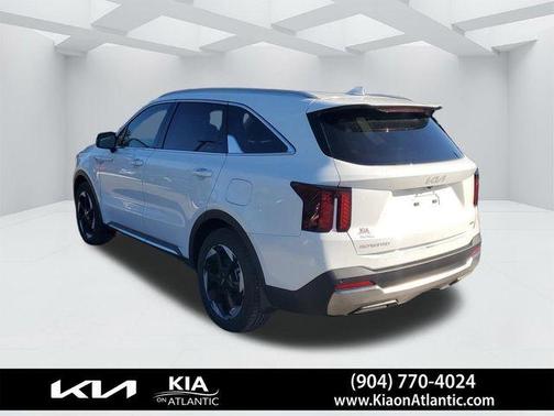 Snow White Pearl 2025 Kia Sorento Plug-In Hybrid EX