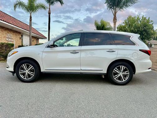 2020 INFINITI QX60 Pure