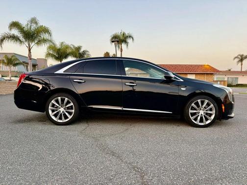 2019 Cadillac XTS Base