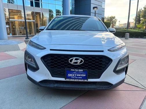 2021 Hyundai KONA SE