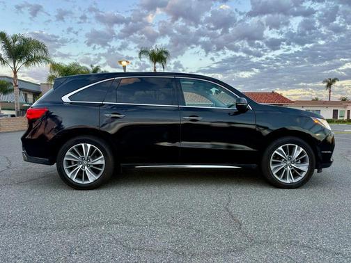 2017 Acura MDX 3.5L w/Technology Package