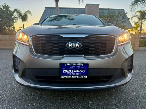 2019 Kia Sorento LX