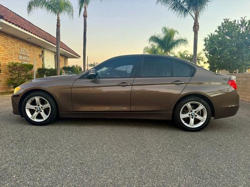 2015 BMW 320 i