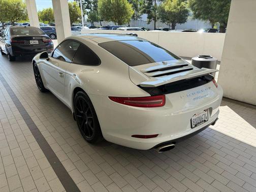 2014 Porsche 911 Carrera