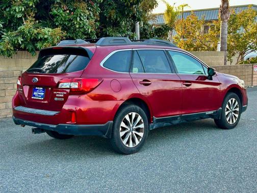 Venetian Red Pearl 2017 Subaru Outback 2.5i Limited