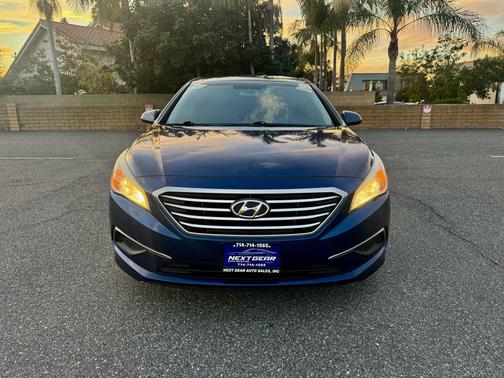 2017 Hyundai SONATA SE