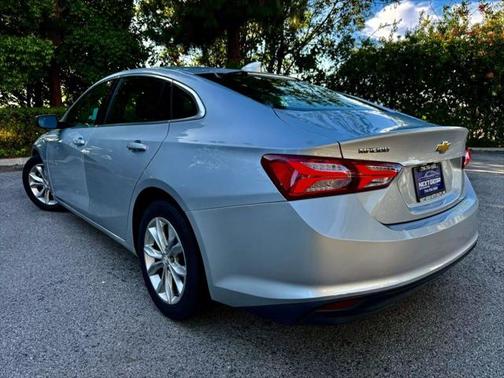 2022 Chevrolet Malibu FWD LT