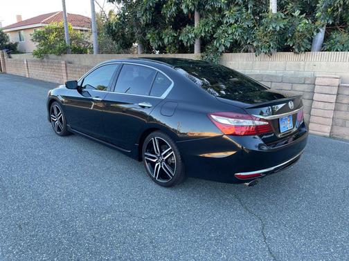 2017 Honda Accord Sport