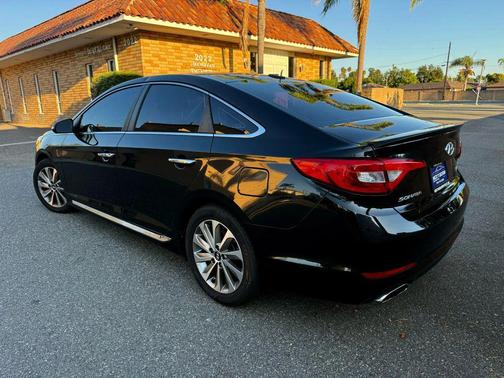 2015 Hyundai SONATA Sport