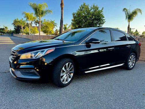 2015 Hyundai SONATA Sport
