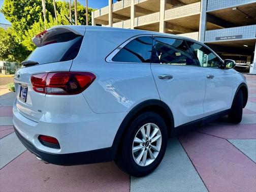 2019 Kia Sorento LX