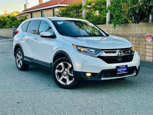 Platinum White Pearl 2019 Honda CR-V EX