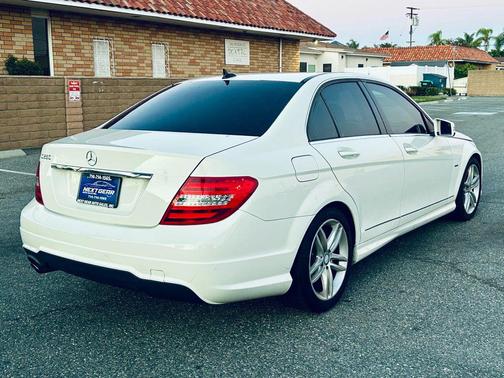 2012 Mercedes-Benz C-Class C 250 Luxury Sedan 4D