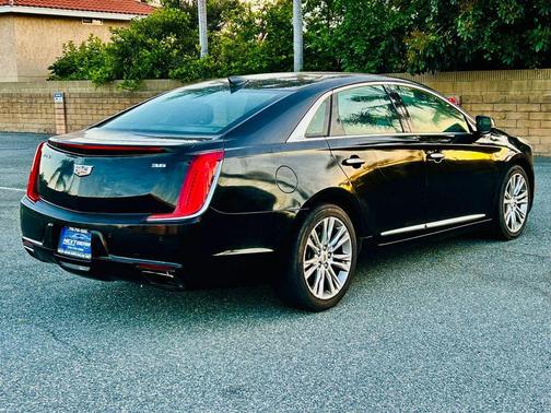 Black 2019 Cadillac XTS Luxury