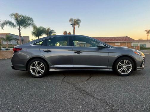 2018 Hyundai SONATA Sport