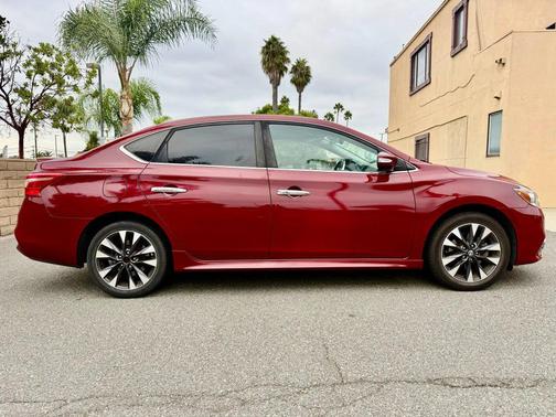 2017 Nissan Sentra SR