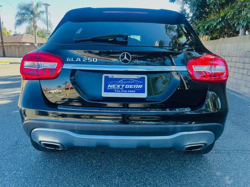 2018 Mercedes-Benz GLA 250 Base