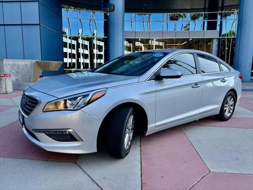 2015 Hyundai SONATA SE