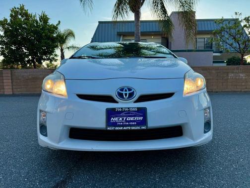 2010 Toyota Prius One