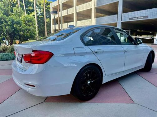 2017 BMW 320 i
