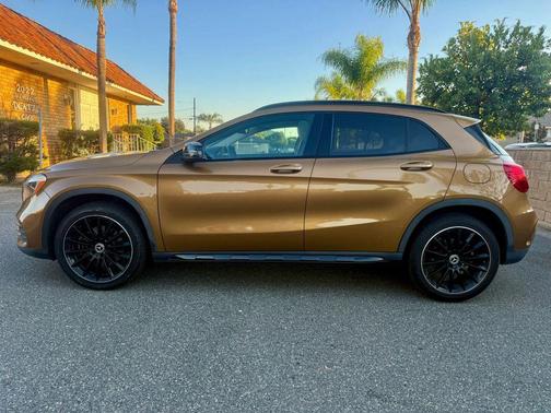 2018 Mercedes-Benz GLA 250 Base