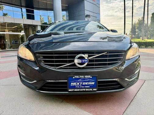 2015 Volvo V60 T5 Premier