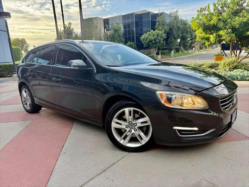 2015 Volvo V60 T5 Premier