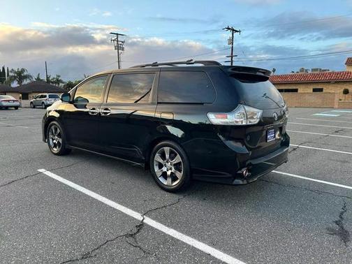 2013 Toyota Sienna SE