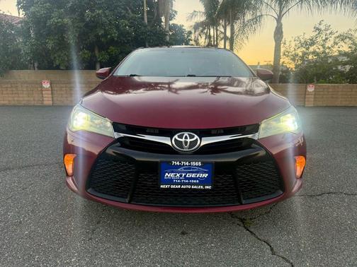 2017 Toyota Camry LE