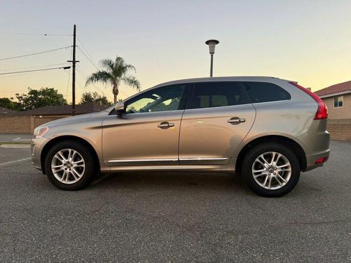 2015 Volvo XC60 T5 Premier