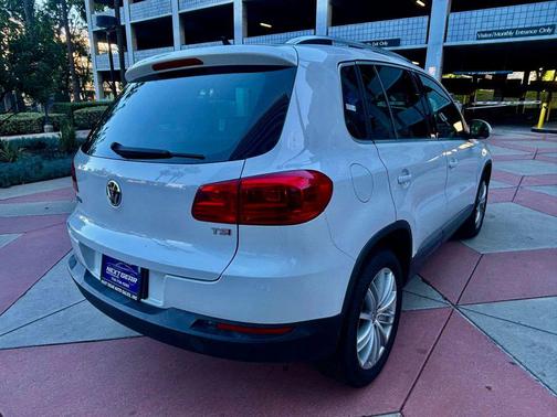 2016 Volkswagen Tiguan SE