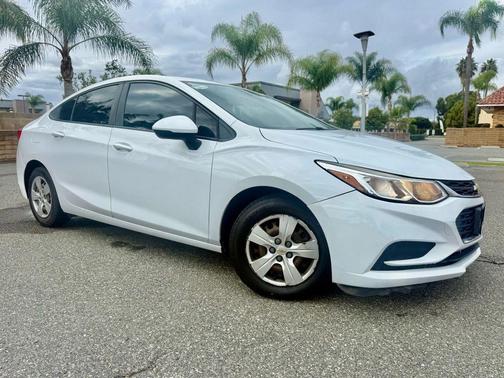 2016 Chevrolet Cruze LS Auto