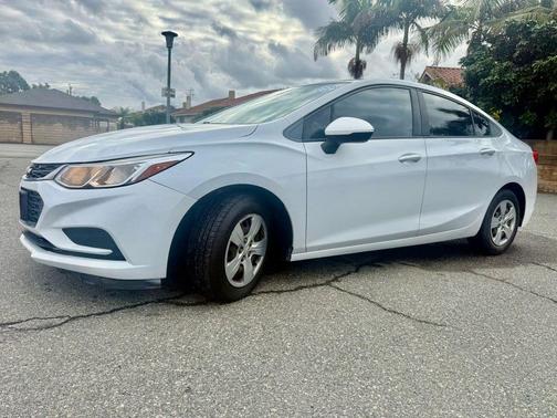 2016 Chevrolet Cruze LS Auto