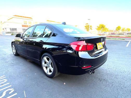 2013 BMW 328 328i Sedan 4D