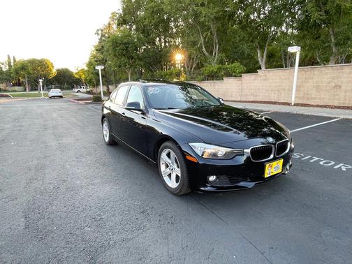 2013 BMW 328 328i Sedan 4D