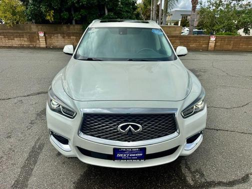 2017 INFINITI QX60 Base