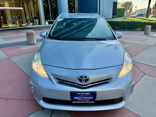 2012 Toyota Prius v Two