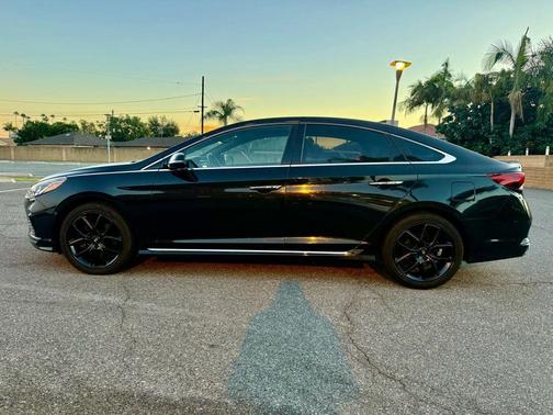 2018 Hyundai SONATA Sport 2.0T