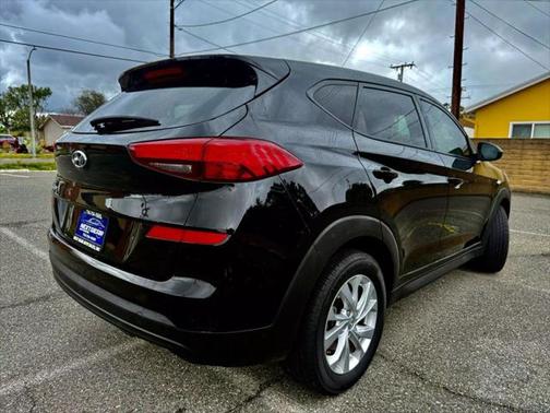 2020 Hyundai TUCSON SE