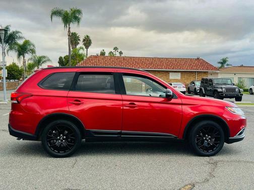 2018 Mitsubishi Outlander SE