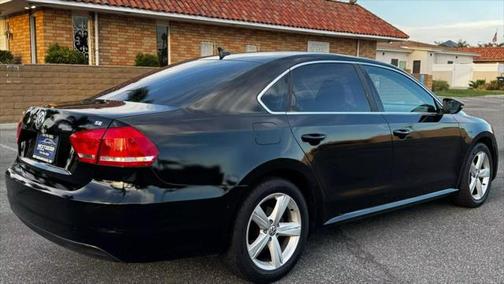 2012 Volkswagen Passat 2.5 SE