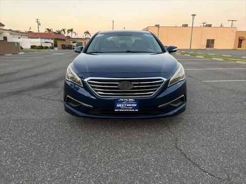 2017 Hyundai SONATA SE