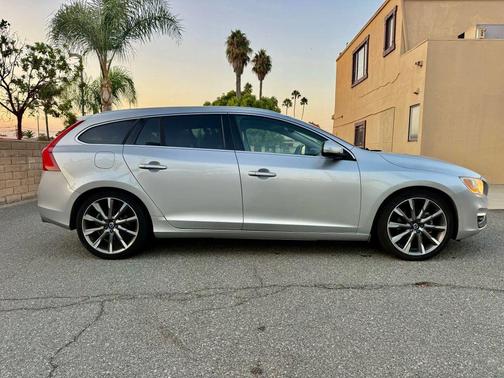 2015 Volvo V60 T5 Premier