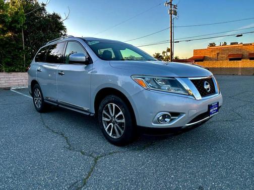 2013 Nissan Pathfinder SL