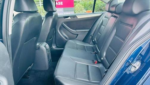 2014 Volkswagen Jetta Auto SE w/Connectivity