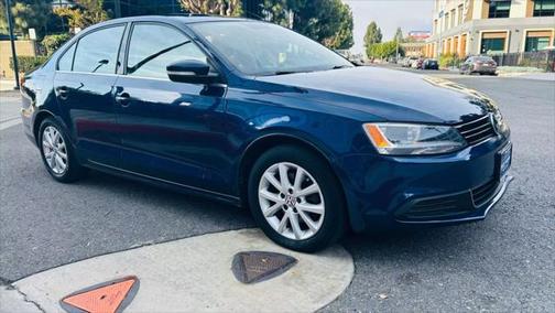 2014 Volkswagen Jetta Auto SE w/Connectivity