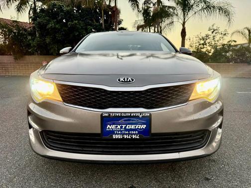 2017 Kia Optima LX