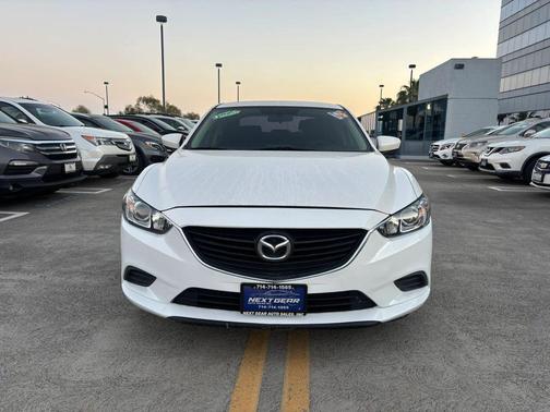 2016 Mazda Mazda6 i Sport