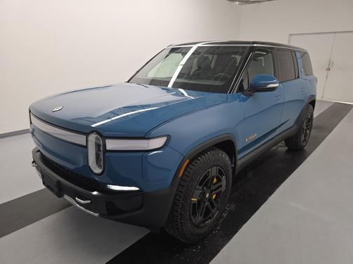 Rivian Blue 2023 Rivian R1S Adventure