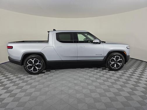 2024 Rivian R1T Adventure Package